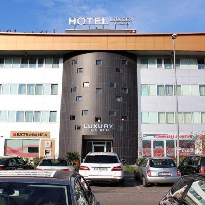 Hotelluxuryprato المظهر الخارجي الصورة