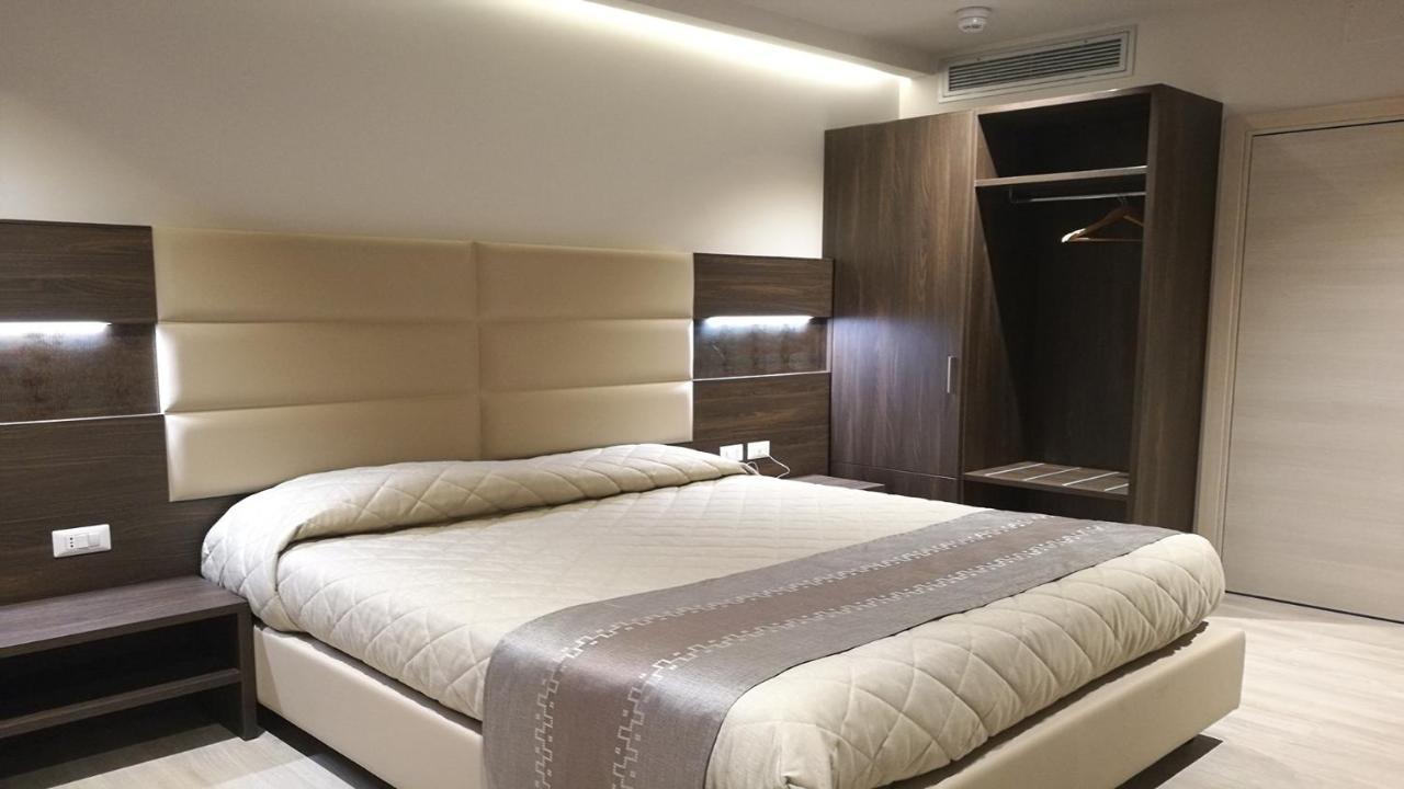 Hotelluxuryprato المظهر الخارجي الصورة